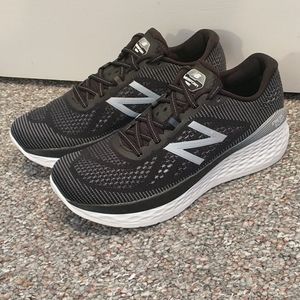 Men's New Balance Fresh Foam More size 7